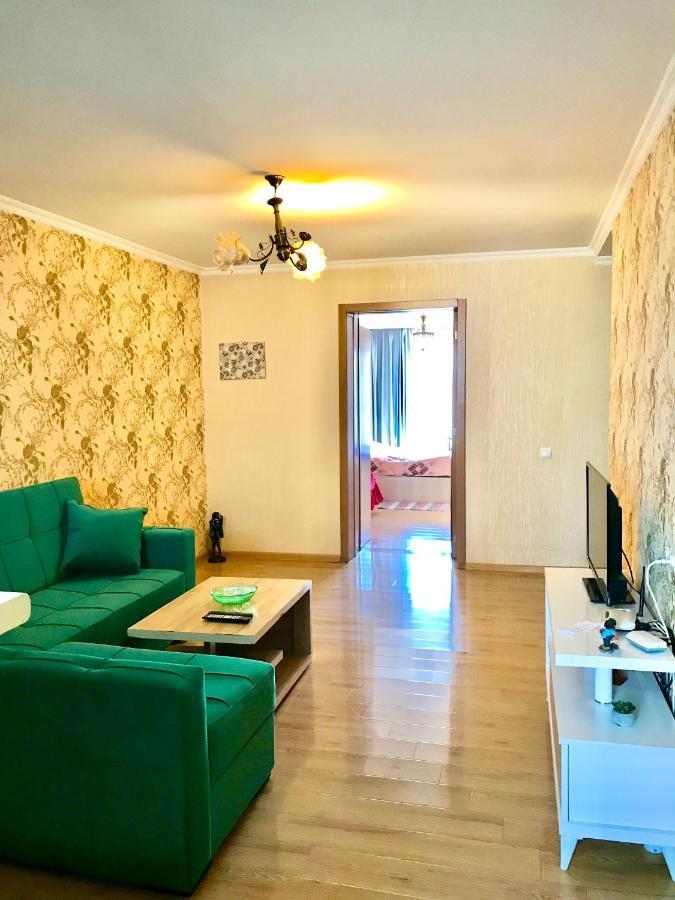 Homee Tbilisi Exteriör bild